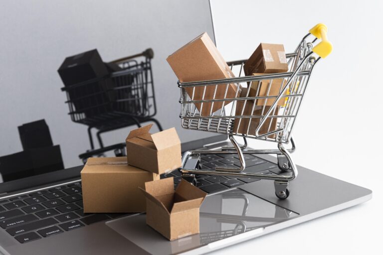 10 Tips to Clear Shipping and Return Policies in E-commerce